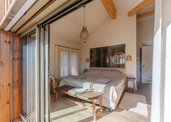 New Luxury Villa, Outbuilding Βίλα Lacanau