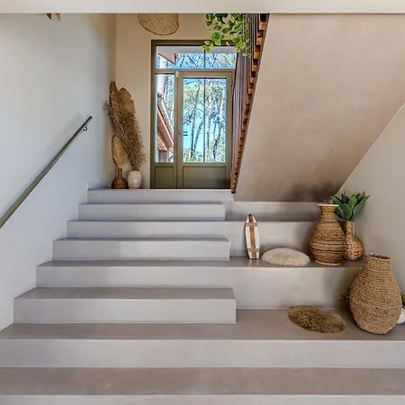 New Luxury Villa, Outbuilding Villa