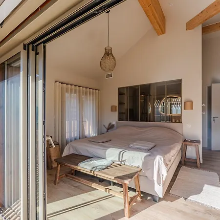 New Luxury Villa, Outbuilding Villa Lacanau
